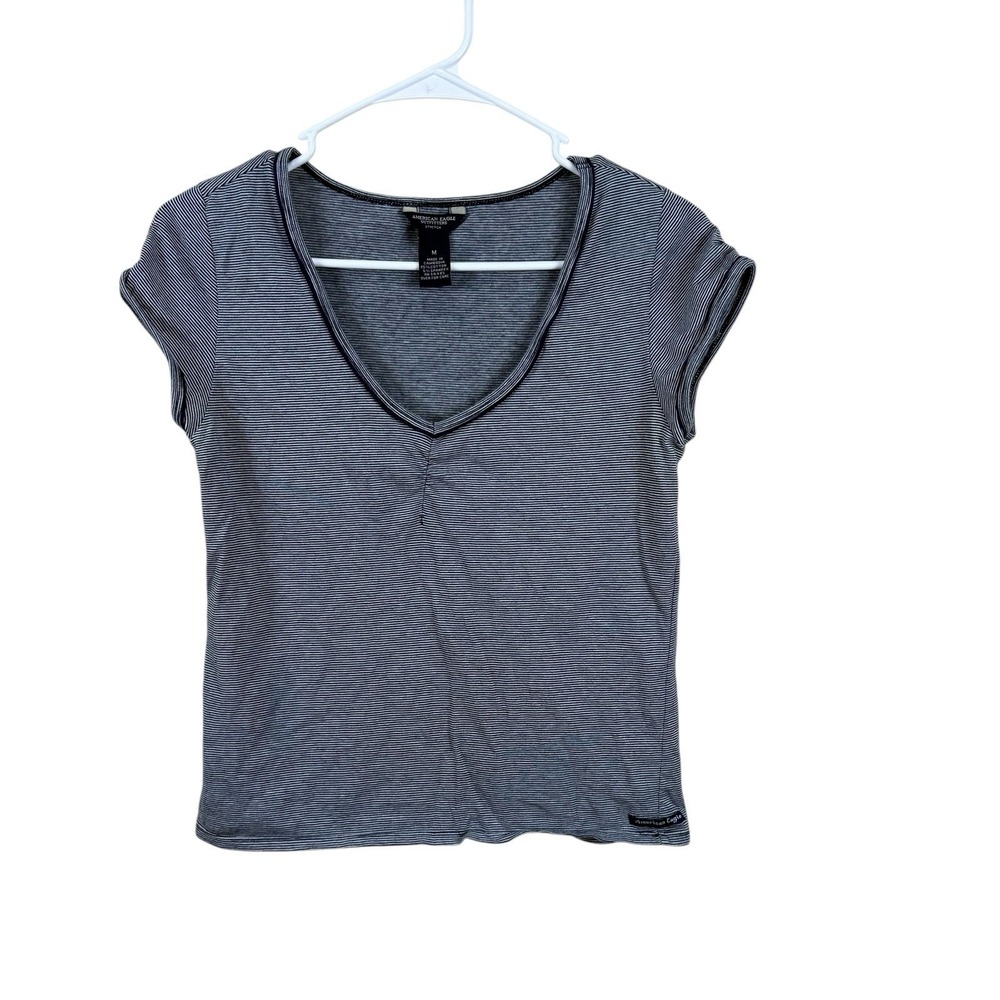 Vintage  American‎ Eagle V Neck Navy Stripe Size Medium T Shirt